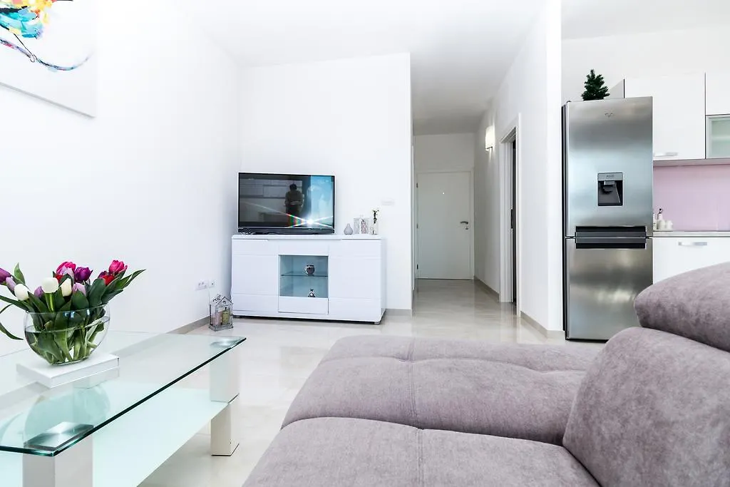 Apartment Apartman Bella Kaštela Kroatien