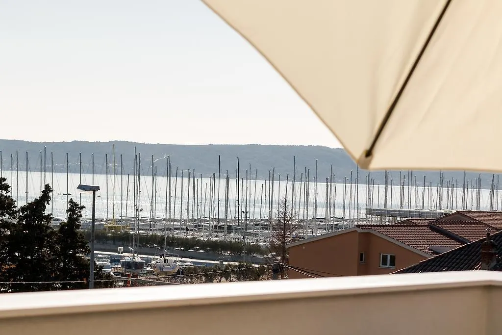 Apartman Bella Kaštela 0*,
