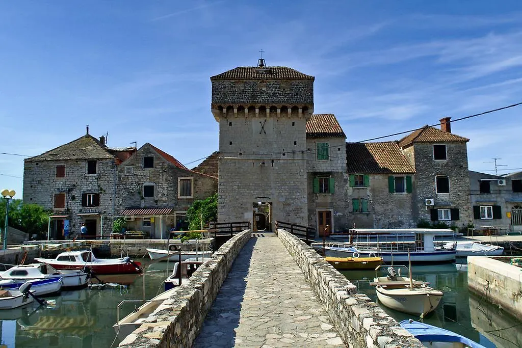 Apartman Bella Kastela 0*,  Croatia